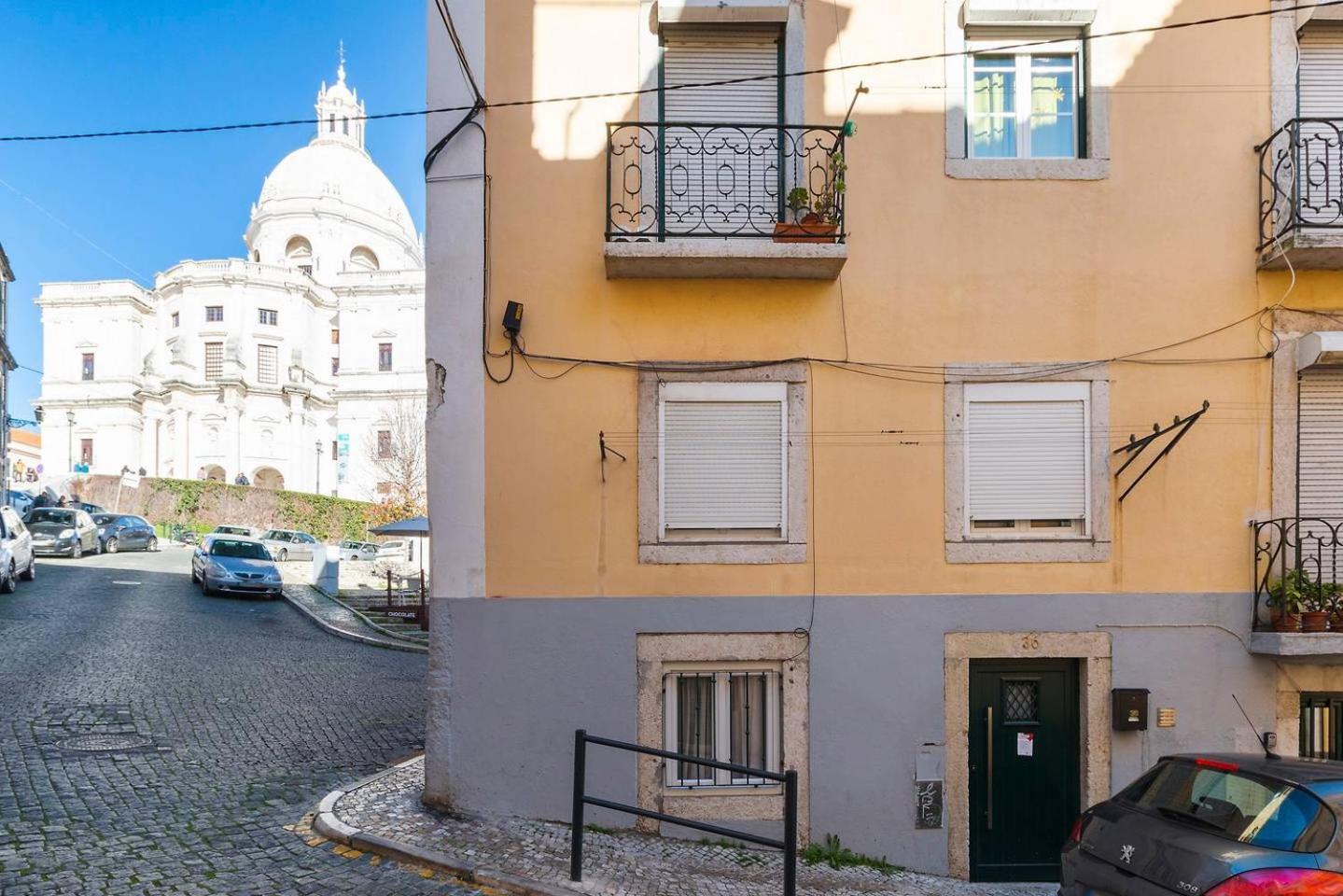 リスボンGuestready - Amazing Alfama Family Apt Near National Pantheon!アパートメント エクステリア 写真