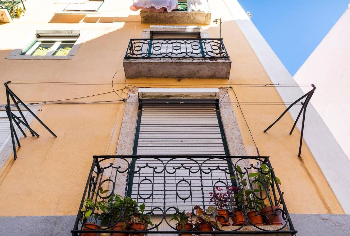 リスボンGuestready - Amazing Alfama Family Apt Near National Pantheon!アパートメント エクステリア 写真